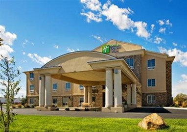 Holiday Inn Express Hotel & Suites Andrews