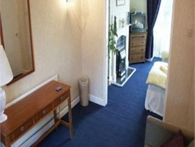 Budget Rooms Coventry Airport