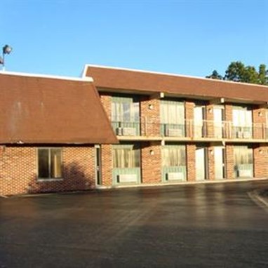 Logan Lodge Motel