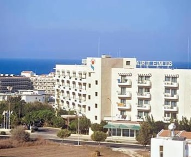 Artemis Hotel Apartments Protaras