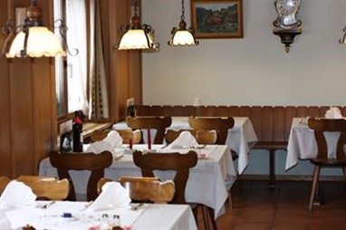 Hotel Restaurant Koi-Gartenteich Hausernmoos