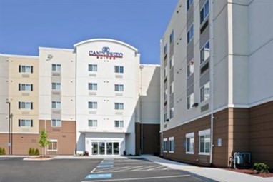 Candlewood Suites - Portland Airport