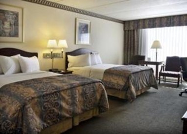 Wyndham Garden Hotel - Philadelphia Airport