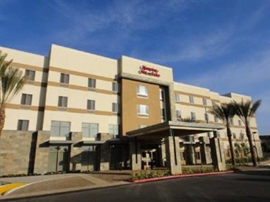 Hampton Inn & Suites - Riverside / Corona East