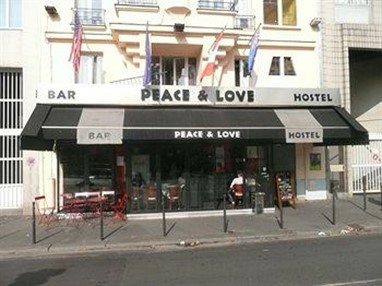 Peace and Love Hostel Paris