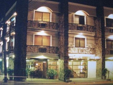 Roxas President's Inn