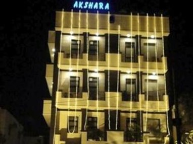 Hotel Akshara Dunsvirk Court New Delhi