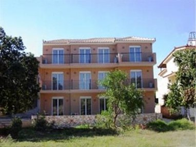 Alexander Apartments Eleios-Pronnoi