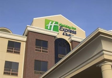 Holiday Inn Express Youngstown West Niles I-80