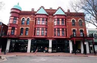 The Fitzpatrick Hotel