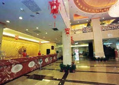 Jiujiang Huaqi Holiday Hotel