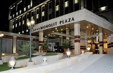 Monolit Plaza