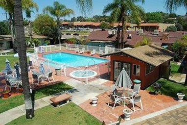 Fallbrook Country Inn