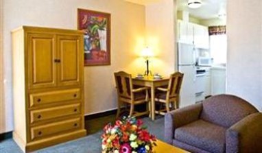 BEST WESTERN Lamplighter Inn and Suites at SDSU