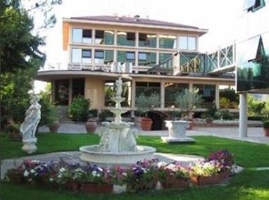 Hotel Gentile Da Fabriano