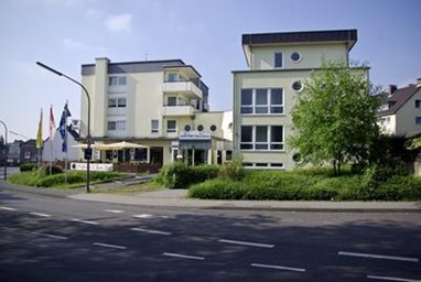 Airport BusinessHotel Köln