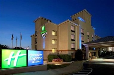 Holiday Inn Express Hotel & Suites Charlotte Concord (North Carolina)