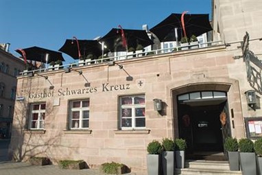 Neubauers Schwarzes Kreuz Hotel