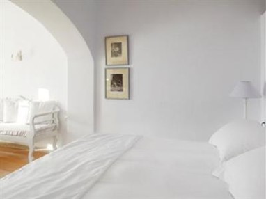 Kirini Hotel Oia (Greece)