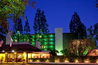 Holiday Inn Universal Studios Hollywood