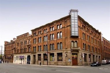 Premier Inn Manchester City Centre (Portland Street)