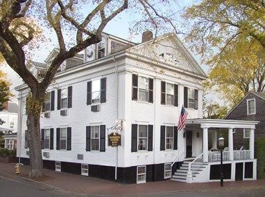 Roberts House Inn