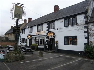 The Somerset Arms