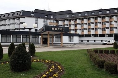 Kardijal Hotel Teslic