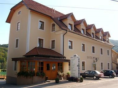 Hotel & Sports Center Kovac