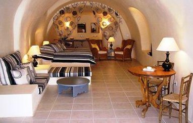 Oinotopos Wine Cellar & Accommodation Pyrgos