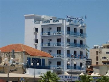 Augusta Hotel Apartments Larnaca