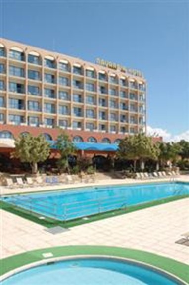 Navarria Hotel Ayios Tykhonas