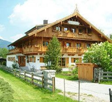 Landhaus Christl Am See Bad Wiessee