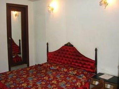 Hotel Mohan Sheraton