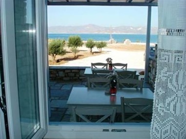 Agrabeli Mare Apartments Ampelas