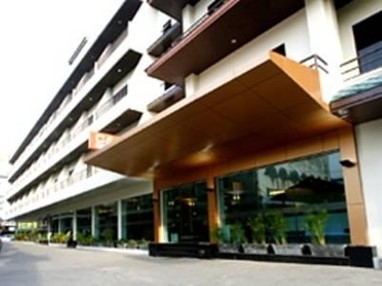 C & N Hotel