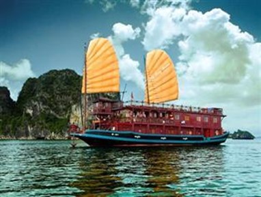 Hai Long Junks Halong Bay