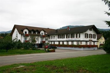 Landgasthof Lowen Sasbach