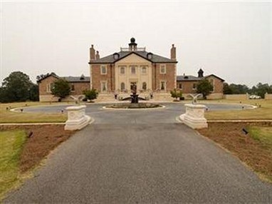 Fountainview Mansion