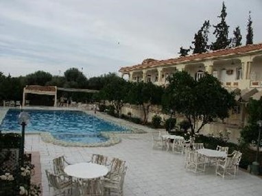 Hotel Al Bassatine