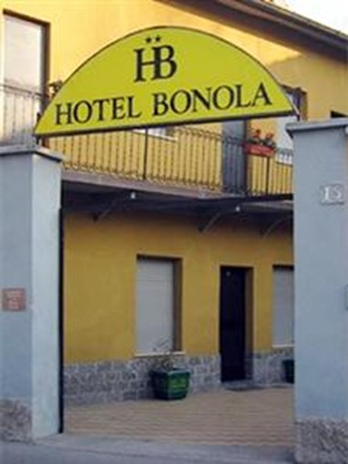 Bonola Hotel