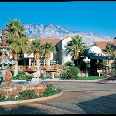 Oasis Villa Resort