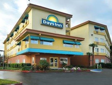 Days Inn and Suites Rancho Cordova