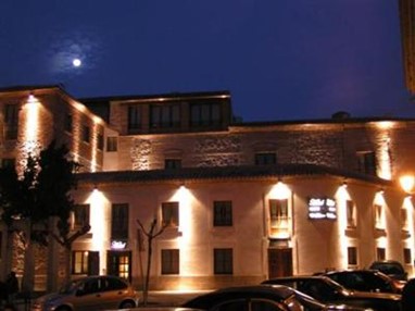 El Rastro Hotel Avila