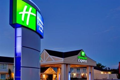 Holiday Inn Express Hotel & Suites Collingwood - Blue Mountain