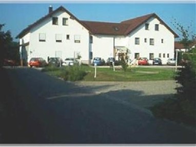 Gastehaus Schmid - Hotel Garni