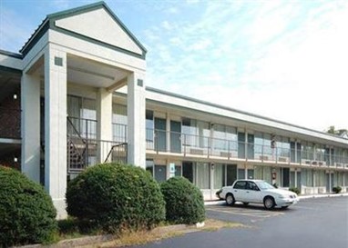 Econo Lodge & Suites Oxford (North Carolina)