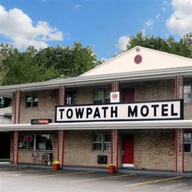 Towpath Motel