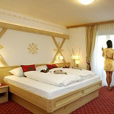 Alpine Romantic Hotel Almhof Kastelruth