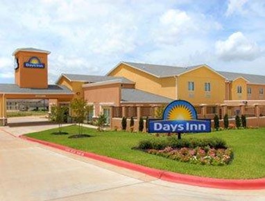 Days Inn & Suites Rockdale Texas